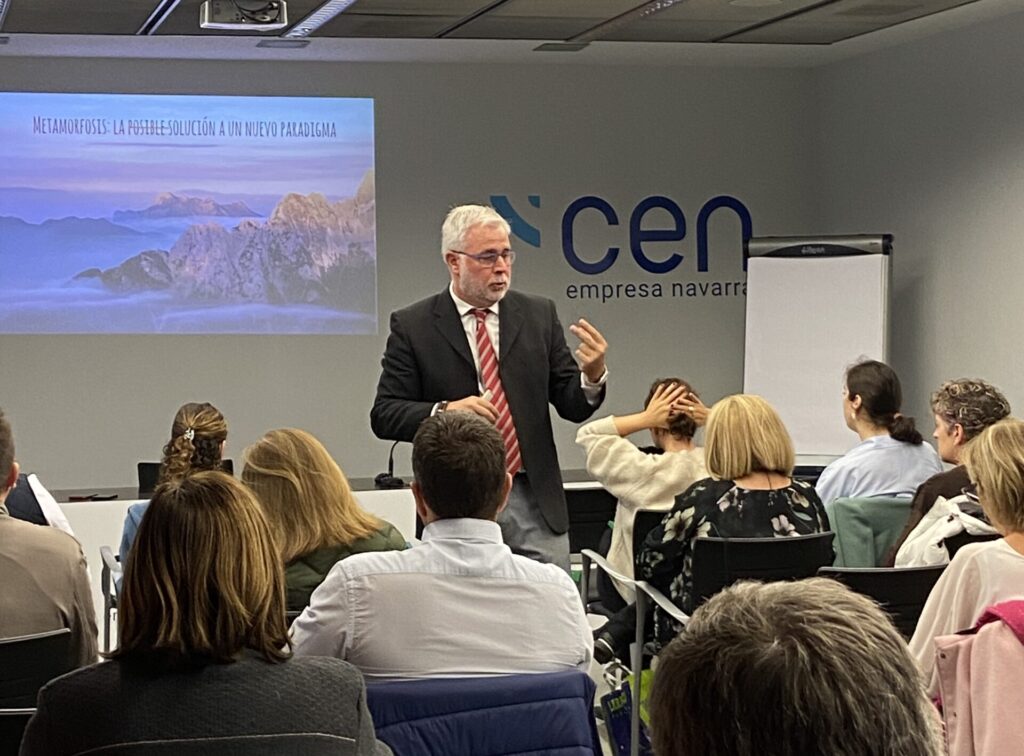 como-contratar-un-conferenciante