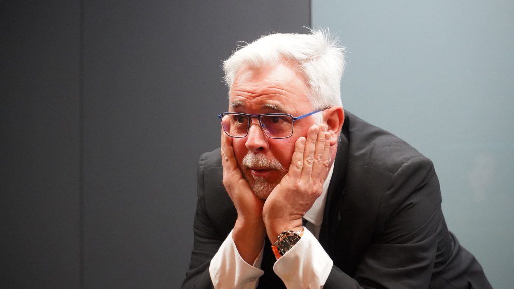 conferencia lluis serra