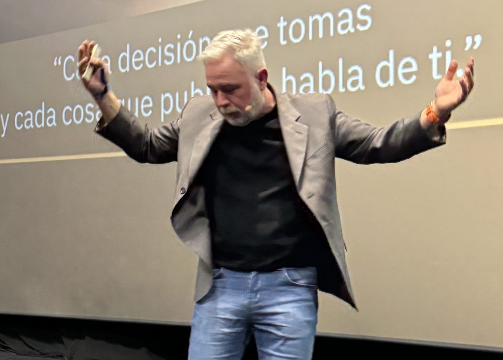 conferencias Lluís Serra